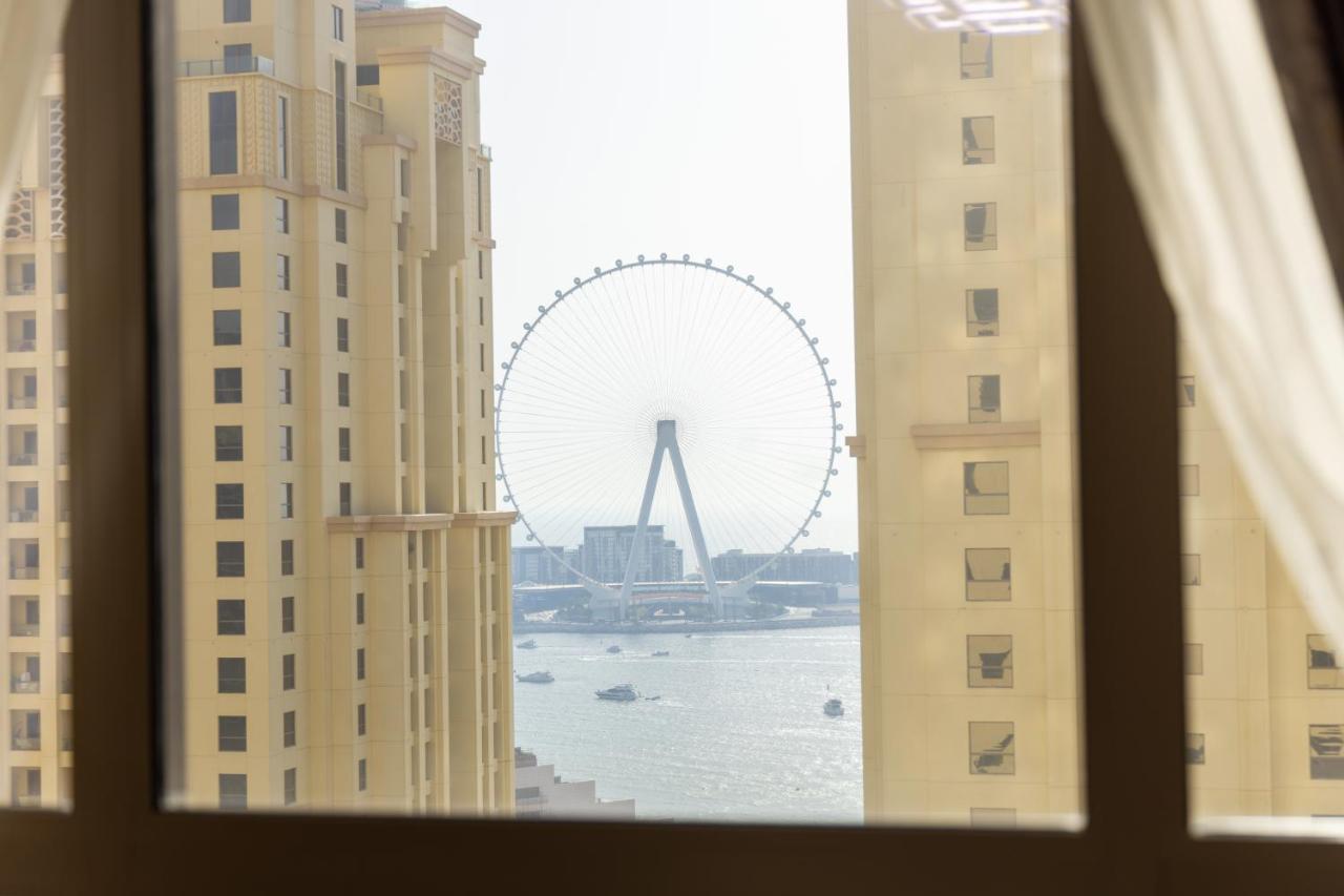 Travel Hub Premium Dubai Exterior foto